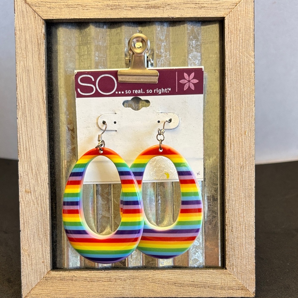 💕5/25💕Colorful Striped Teardrop Earrings 2.5”